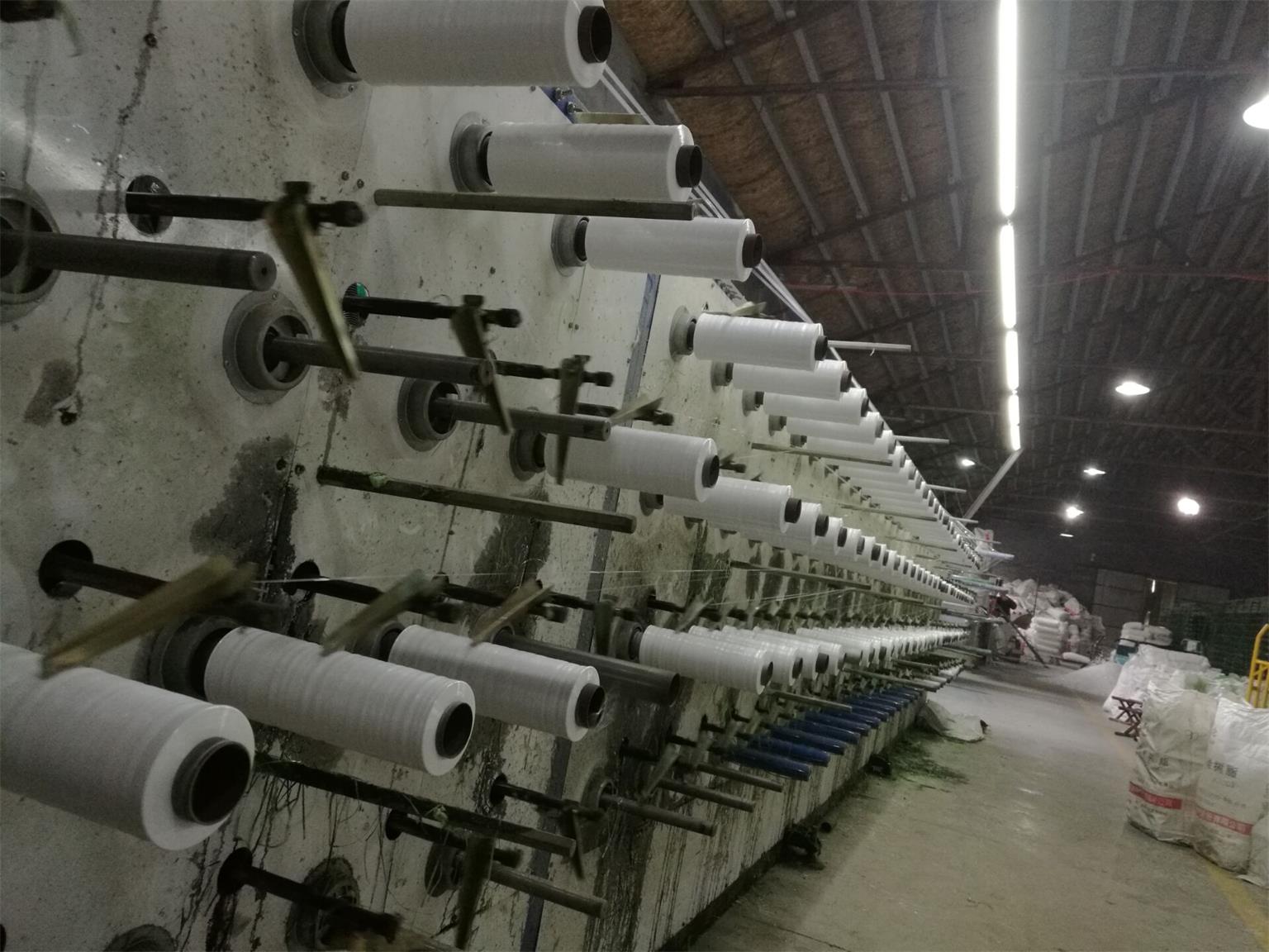 extruding machine 